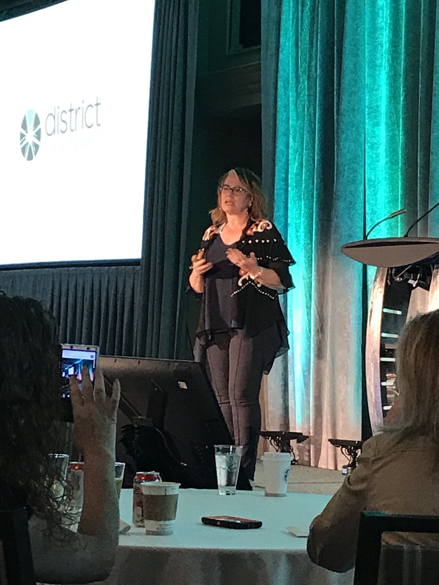 Currently fan girling over this amazing Canadian, and inspiring women! What a way to start my morning #CCAE2018 <a href="/ArleneDickinson/">Arlene Dickinson</a>