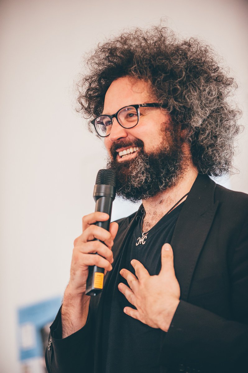 Si prosegue venerdì 6 luglio con #SIMONECRISTICCHI e #GNUQUARTET a #LaRoccaccia / #SanLorenzo tra #SanSeverinoMarche e #Treia (MC)
#RisorgiMarche
<a href="/scristicchi/">Simone Cristicchi</a> <a href="/gnuquartet/">GnuQuartet</a>