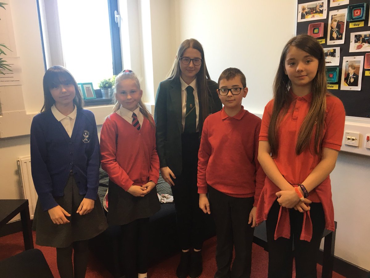 HPMungos's tweet photo. Patrycja is a natural teacher &amp; really helped the p7 pupils. Superb! #Nurture #Transition https://t.co/96QFkizaRT