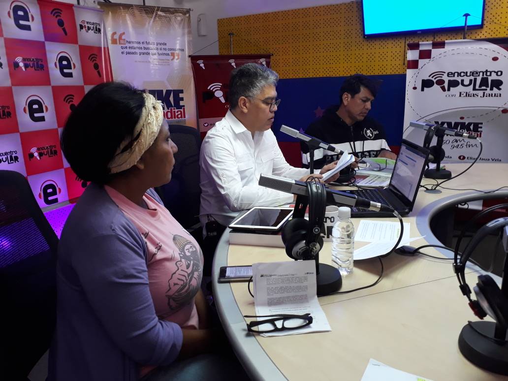 IpasmeOficial's tweet photo. #ENDIRECTO 📻 | Elizabeth Navarro "el PSUV ha sido un gran avance (...) tenemos que salir a buscar una solución a una situación que cada día nos esta asfixiando".

#EncuentroPopular 
#OEAVenezuelaSeRespeta https://t.co/ass5FyvEXS