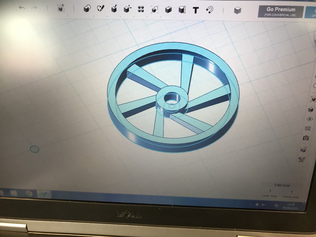 Stuartsfactory's tweet photo. From design to completion, new wheels for the year 7 racing car. #stutech #dt #stem #davinci #ultimaker https://t.co/DY6NG9Pe1z