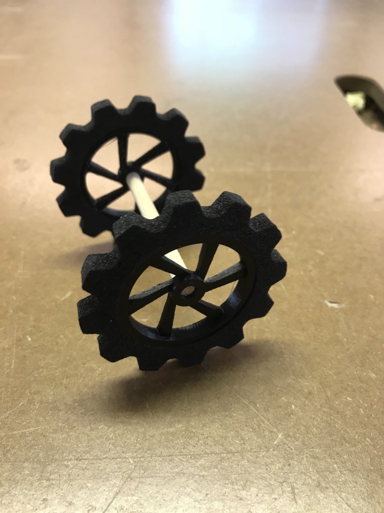Stuartsfactory's tweet photo. From design to completion, new wheels for the year 7 racing car. #stutech #dt #stem #davinci #ultimaker https://t.co/DY6NG9Pe1z