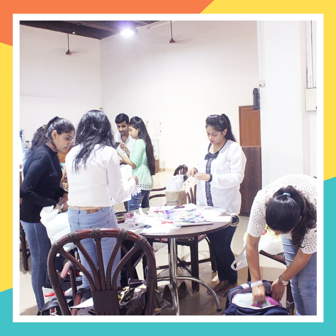 LeMarkOfficial's tweet photo. The students are busy with their last minute preparations before their presentation for the Annual Fashion Show, Marque 2018.
#Melange #Marque2018 #FashionShow https://t.co/z6LswMRllZ