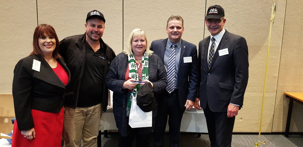 thinkadvantage's tweet photo. Congrats 2 the Wantirna South Junior Football Club 4 taking out the 'Club of the Year' award at tonight's Knox Sports & Leisure Awards. An inspiring night...so many volunteers & clubs doing amazing things in the community. Proud 2 be a major sponsor. 👏👏👏👏 #ThinkAdvantage https://t.co/nfQQsUrawC