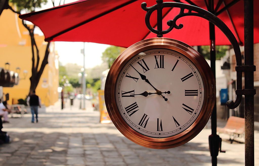 Un joc amb el temps i la memòria històrica col·lectiva, aquesta és la proposta del laboratori Peripècia, que coordina Sergi Belbel a la <a href="/salabeckett/">Sala Beckett</a> > buff.ly/2JmcxMY