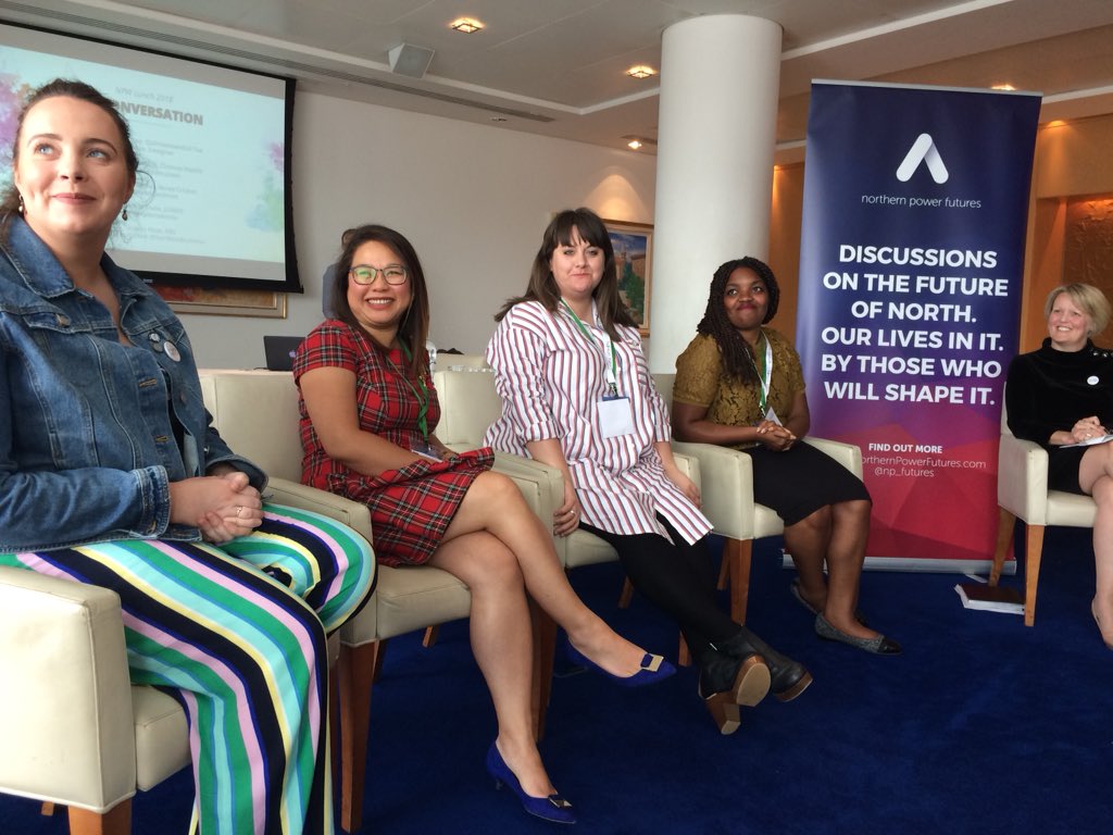 kirstystyles1's tweet image. It’s Liverpool’s own @swapbotsannie on stage for a lovely #npwlunch with tea (yes tea!) designer Bernadine @Tea_Designer, social innovator @LaurenCoulman and tech mental health expert Naomi @NeuroChampions, #womeninbiz panel chaired by RBS chief exec Alison Rose 💪💪💪