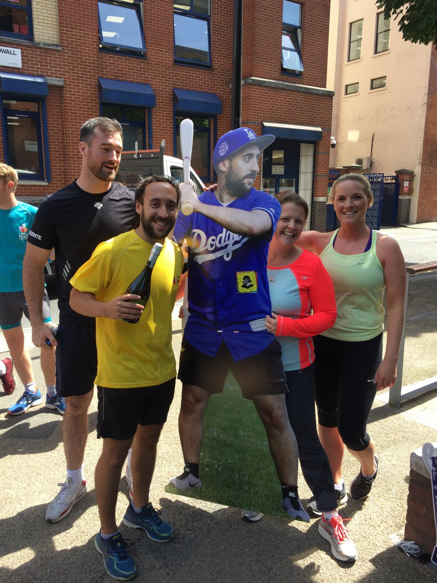 limelightsports's tweet image. Great efforts all round for our #WeAllMove 4x400m team relay on #GlobalRunningDay