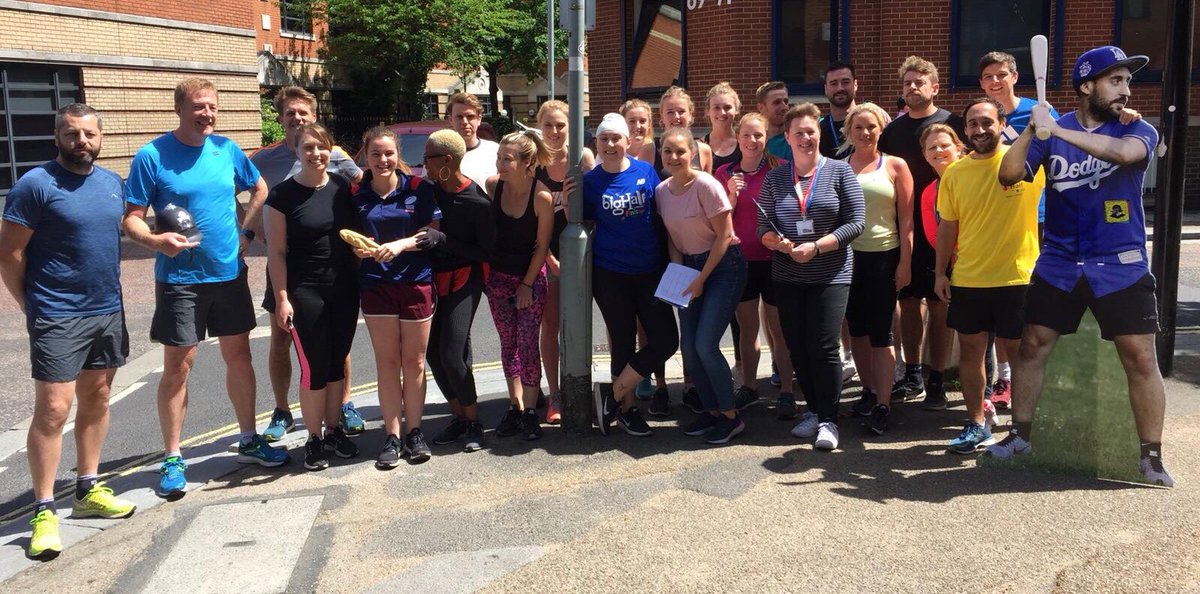 TomKerry1971's tweet image. #GlobalRunningDay with the team @limelightsports. Creating an Active World. Together #WeAllMove