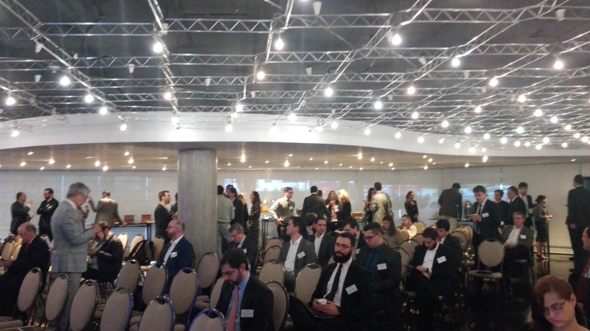 Our guests are taking their seats at <a href="/RenaissanceSP/">Renaissance Streaming Party</a> and ready for the start of our Seminar in association with @veiranoadv 
#GCSaoPaulo