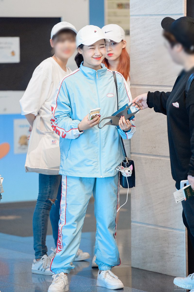 mireum_0's tweet photo. 유정.

180514 HND #위키미키 #유정 #최유정 #WekiMeki #Yoojung https://t.co/YXLmXVDqUG