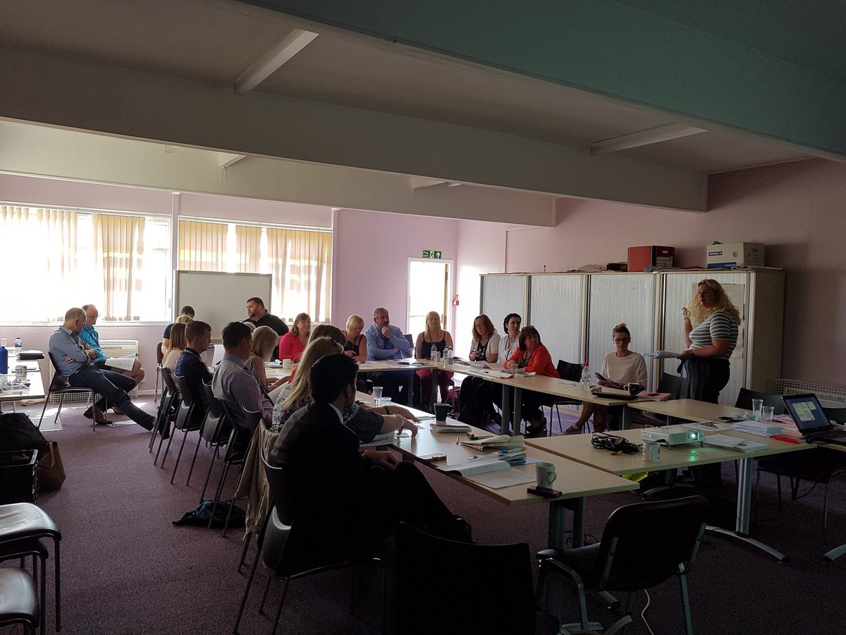 NAYouthServices's tweet photo. Many thanks to Sarah from @YouthLinkScot delivering #RRCR training to @North_Ayrshire staff and partners. Working along our #childcentredcouncil journey and creating new partnerships 🙌🏻 @North_Ayrshire https://t.co/STzI9WSYTX