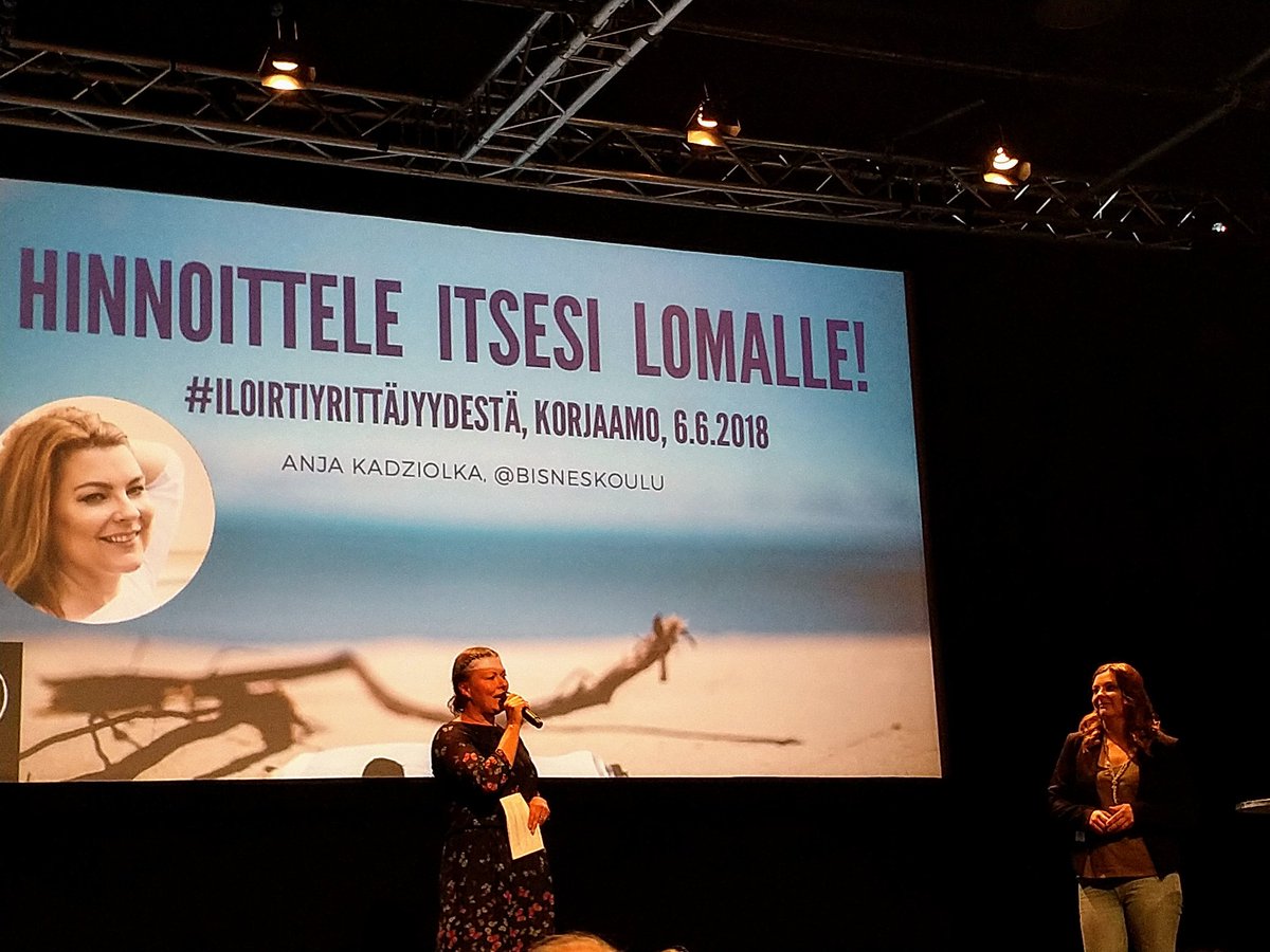 Akateemisten yrittäjien #iloirtiyrittäjyydestä -tilaisuudessa Korjaamolla oppimassa oman osaamisen hinnoittelua 👍.