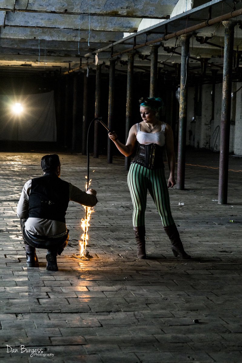 CircusSteampunk's tweet photo. Playing with fire! whip cracking fireball fun!
📸@DanBurgess01 #steampunkcircus #steampunk #steampunkshow #costume #photography #photo #behindthescenes #firewhip #firegirl #fire #fireartist #photoshoot #filming #steampunkstyle #fireperformer #dangershow #sideshow https://t.co/t6YlKblBtJ