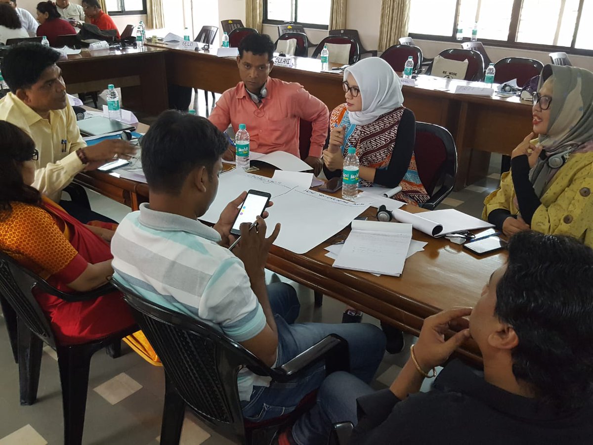 ITF_DelhiOffice's tweet photo. Regional Union Building Workshop 5-6 June
Transport Unions from India, Sri Lanka, Nepal, Thailand, Indonesia and Philippines involved in Union Building projects.
#WeAreITF #ITFfutureofwork #U2U #ITF_Delhi_Office #BuildingUnion #ChallengesAndBarriers #Organisnig #ITFWomen https://t.co/KKNapg7x3K