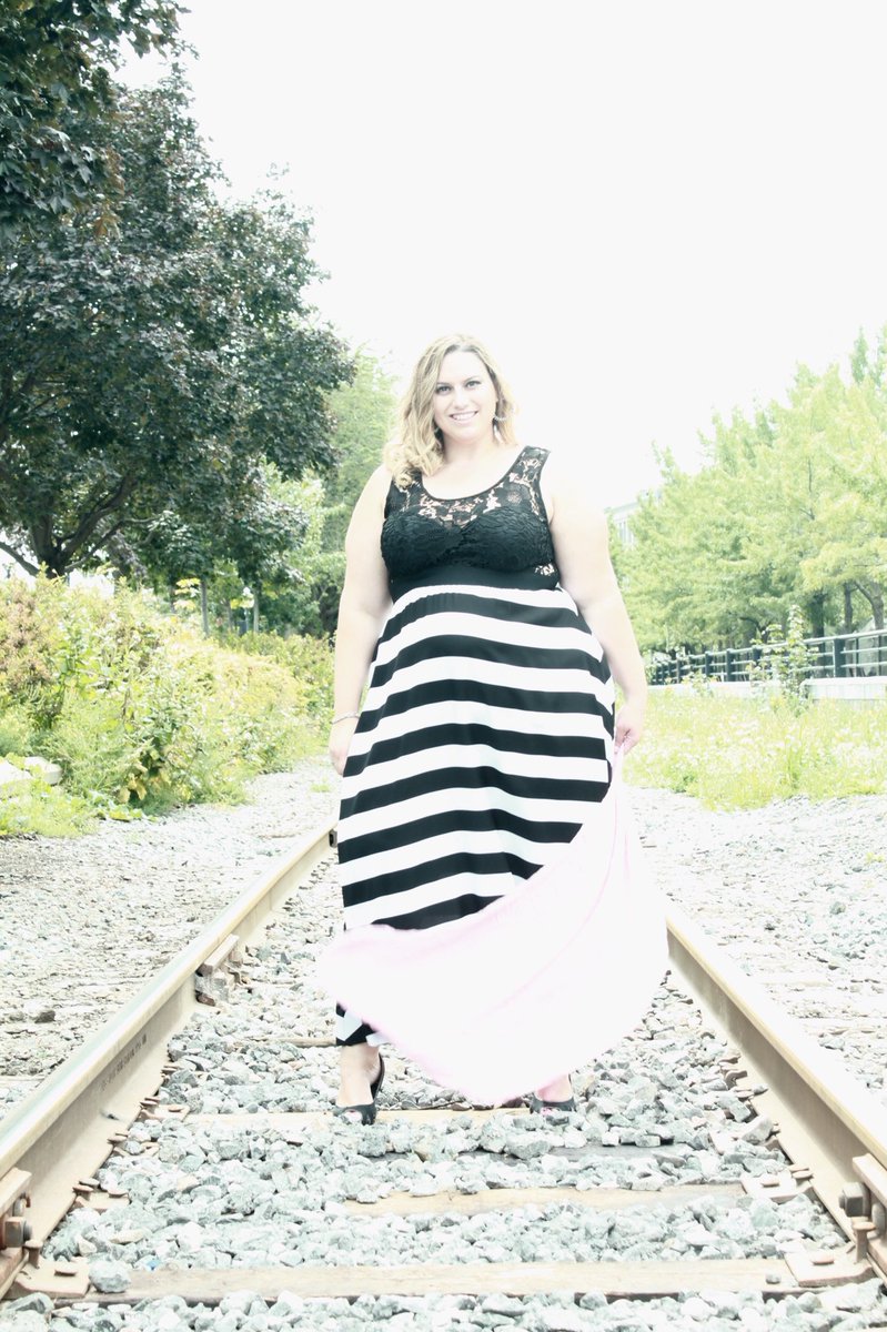RosannaSaccoPS's tweet photo. #TB Sept 2017
📸 @78Loca
💄 Daniela Couto Elias
#celebratemysize #effyoursbodystandards #goldenconfidence #fashionfowardplus #fullfiguredfashion #iamsizesexy #boldncurvy #plus_isamust #photomodel #honoryyourcurves #fullfigured #plussizebeauty #bigandblunt #embraceyourcurves https://t.co/7dYVrImTFI
