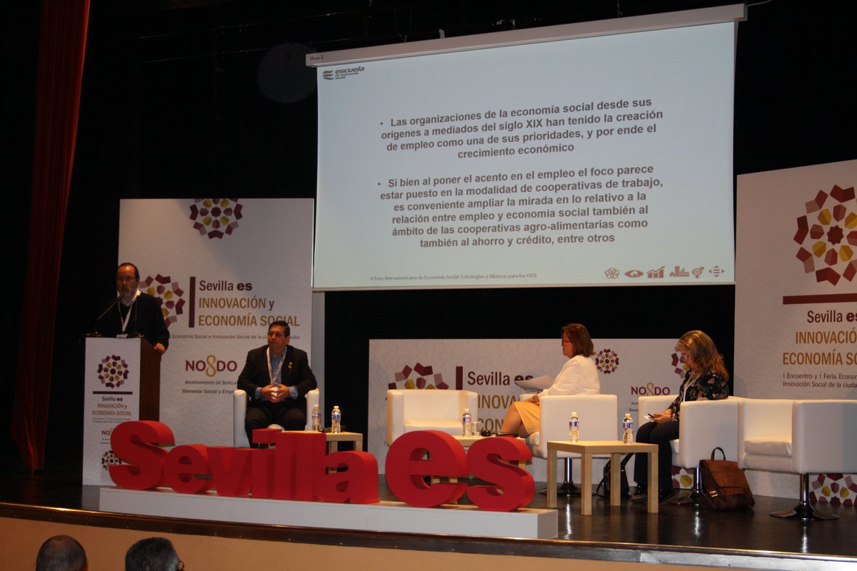 oibescoop's tweet photo. Hoy estamos en #SevillaES2018, II Foro Iberoamericano de #EconomíaSocial, organizado por @Ayto_Sevilla con @FAECTA_ @CEPES2 @CIRIEC_Esp... Estamos con Mario Radrigán, que ha presentado los grandes retos del sector, y @JoseJCabezuelo, que hablará de Observatorios ES
@SevillaES2018 https://t.co/1OkbnudvaX
