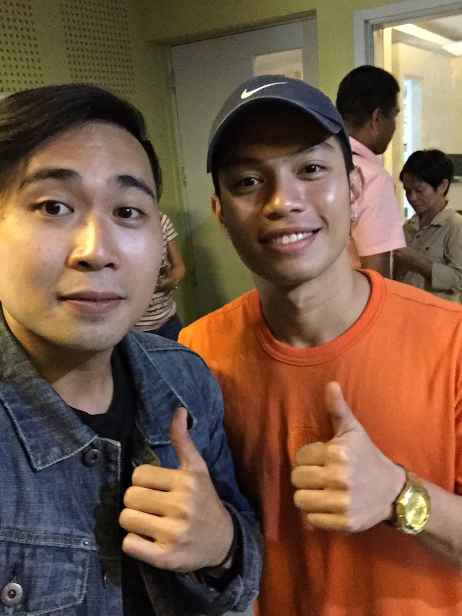 mor911migonico's tweet photo. Thanks for dropping @TNTABSCBN 's @JMBalesOfficial. You have made the ilonggos proud. Keep it up bro!🙌🏻
#jmbales #JmBalesOnGGV #showtime #tawagngtanghalan #kapamilya #abscbn #ilonggo #iloilo #migonico @JMBalesTaiwan @TropangJmOfcl @Jrabelle_ofc @TeamJmBales @ilysbJMBALES https://t.co/vNBL7g5D3s