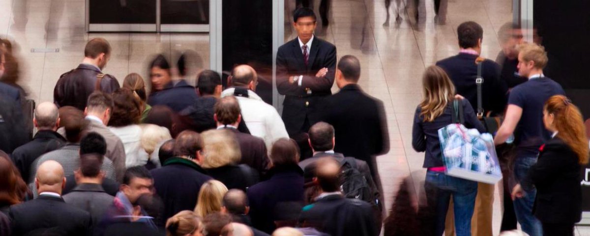 eventadv's tweet photo. Need to engage a big brand sponsor for your next #event? Here are four ways you can use your visitor data to produce impressive sponsorship proposals.  https://t.co/cbxVQlS7B9 https://t.co/AdoJv47aQr