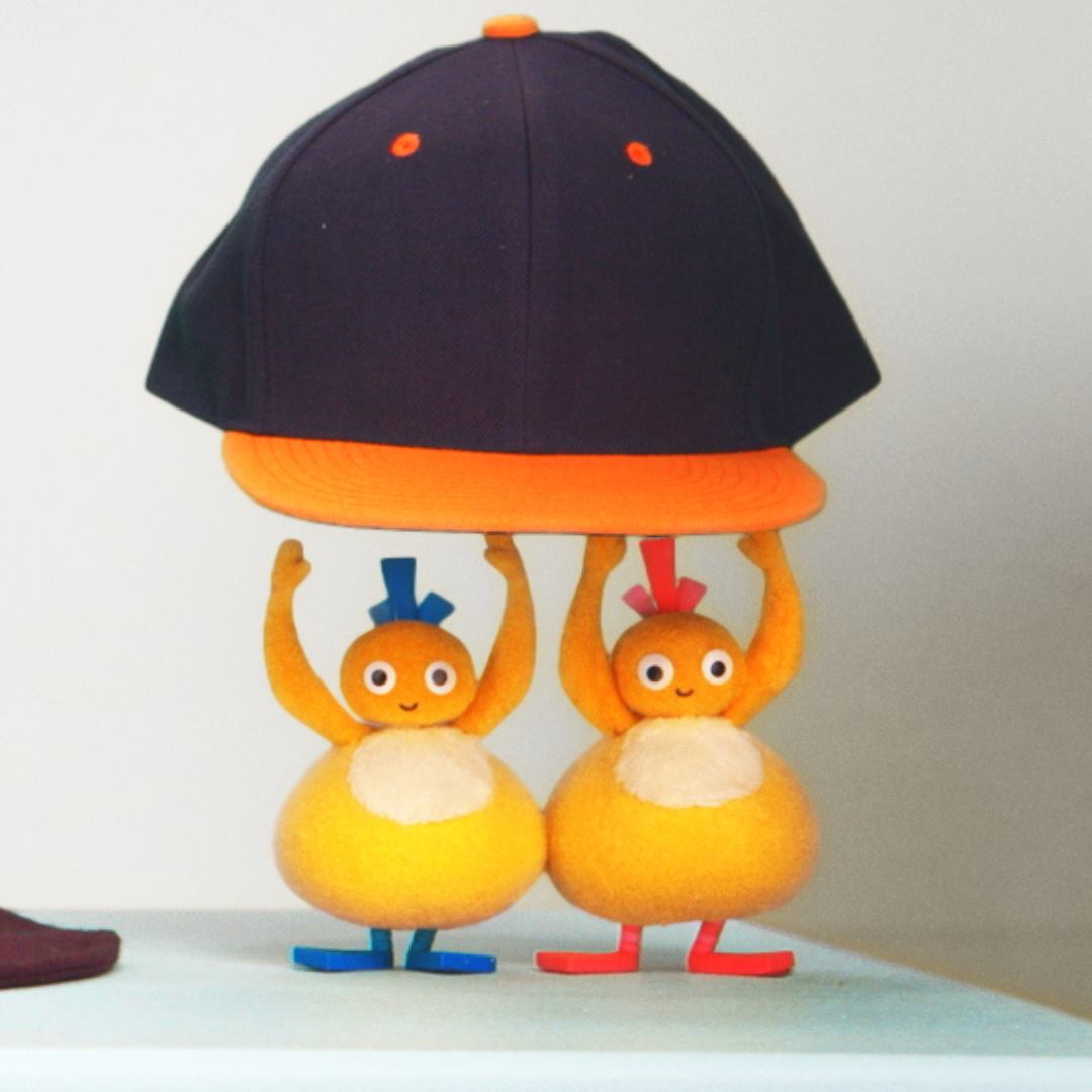 twirlywoos peekaboo