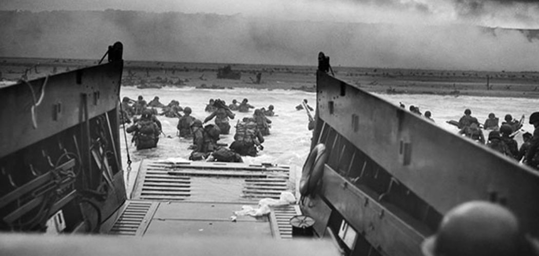 ScotLithVAian's tweet photo. #OTD #WWII #DDay74 the landing of #OmahaBeach 156,000 ๐บ๐ธ๐ฌ๐ง๐จ๐ฆallied forces set ground along a 50-mi stretch of #France|โs #Normandy region to free #Europeans against the tyranny/occupation of #Nazi #Germany on June 6, 1944. #EasyRed #NeverForget #FreedomIsNeverFree - #NAC ๐ https://t.co/zMUX70Fmgg