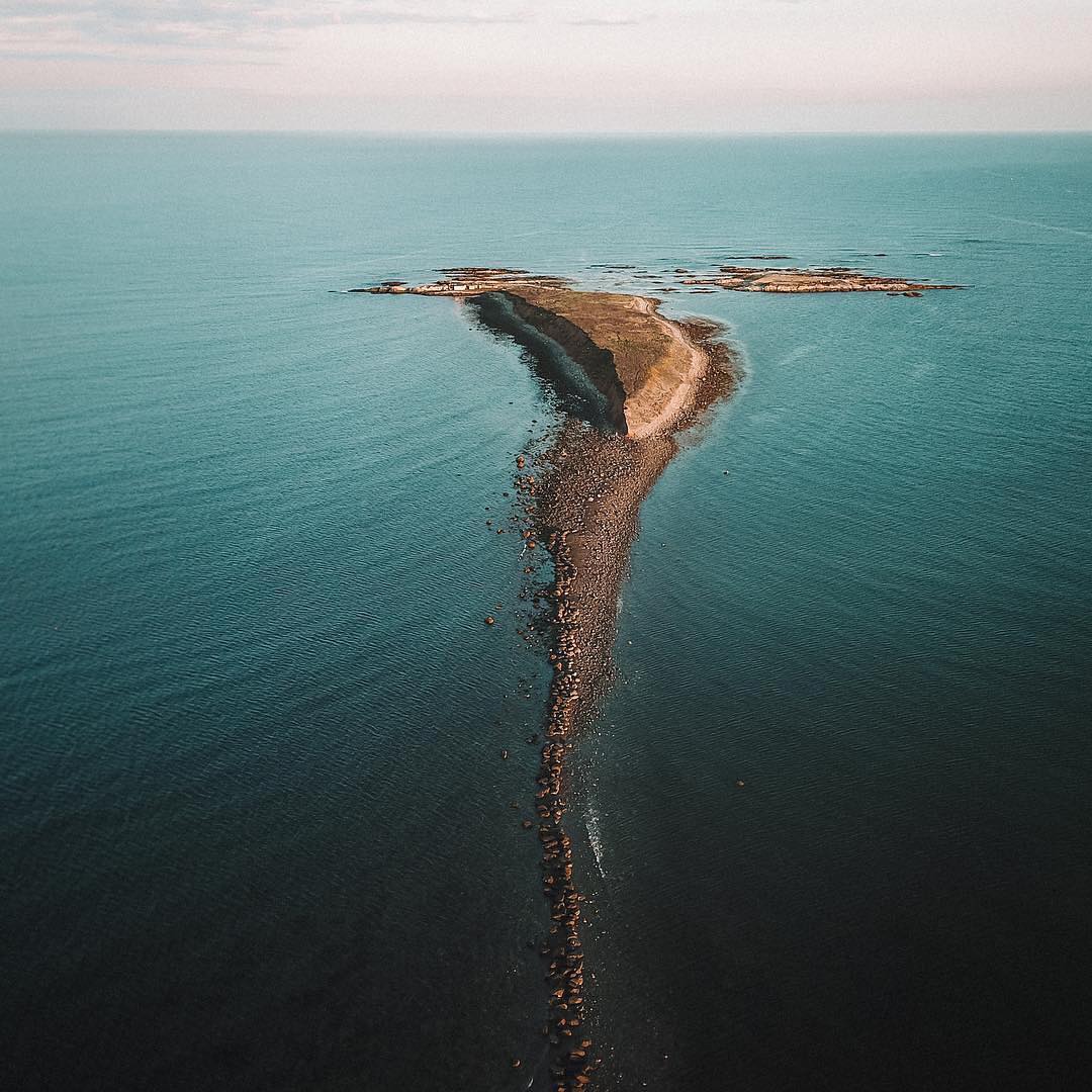 It doesn't get much more authentic East Coast than Fisherman's Reserve, found on Halifax's Eastern Shore 💙 #DiscoverHalifax
🗺 Check out 5 OFF THE BEATEN PATH #HALIFAX COMMUNITIES YOU HAVE TO EXPLORE: bit.ly/2Jrwbaz

📍 Fisherman's Reserve, Seaforth
📷: @kinnonjob