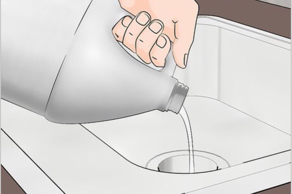 scientificext's tweet image. Do you see gnats flying around your kitchen? Pour Bleach or ammonia down the drain &amp;amp; it will eliminate all gnats &amp;amp; gnat larvae! #DIY