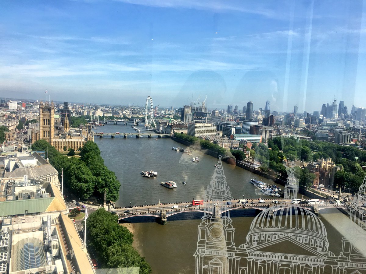 mariaalvarez94's tweet photo. Outstanding views from Millbank Tower #2018ecsummit https://t.co/DlU2sB8M7X