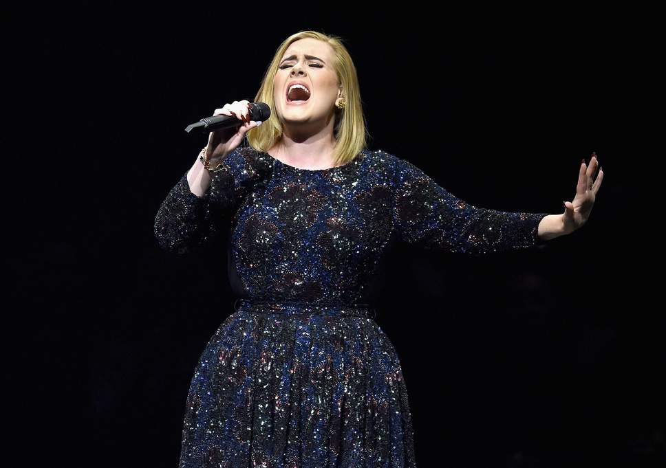 Pram_Shop_EN6's tweet photo. Did anyone you know experience a deepening of their voice during pregnancy? A new study suggests that all women's voices drop a semitone for about 1 year during pregnancy and birth.

https://t.co/3XQVoYaTVG
#news #facts #pregnancy #interesting #research #baby #thevoice https://t.co/8jLbC2yetn