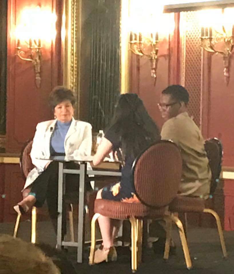 ExecMHamilton's tweet photo. What a magical night - Dare to Imagine 2018 with my Shero @ValerieJarrett at the Palmer House Hilton. So overwhelmed by the excellence of our students. They continue to inspire me. Thank you to all our sponsors and suppprters for coming out. #ouryouthourfuture #EPICPROUD https://t.co/c1UG2t8yqL