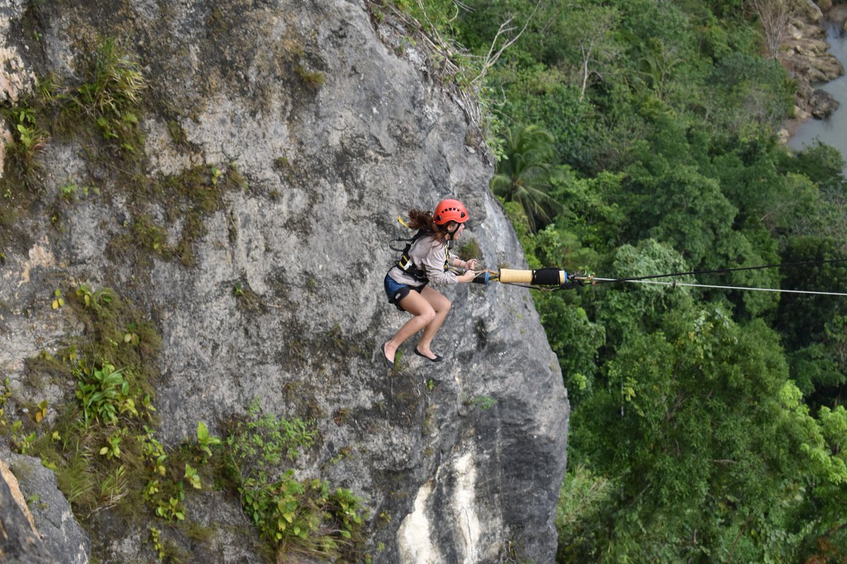 grasyaaaaaa's tweet photo. Escape the ordinary.
#DanaoAdventure#ThePlunge https://t.co/Kl3lmolbeM