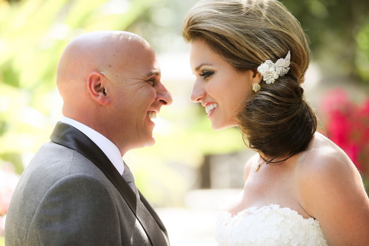 Someone to laugh with for the rest of your life ❤️
Kristina and Carl's wedding day 💍 ⠀
Fisher Island, FL⠀
📸: @donnanewmanphoto⠀
#BiancaBinc @bobconti_ @edlibbyevents #brides #events #wedding #luxury #beauty #edlibbyevents #travel #destinationweddings #bridetobe #engaged