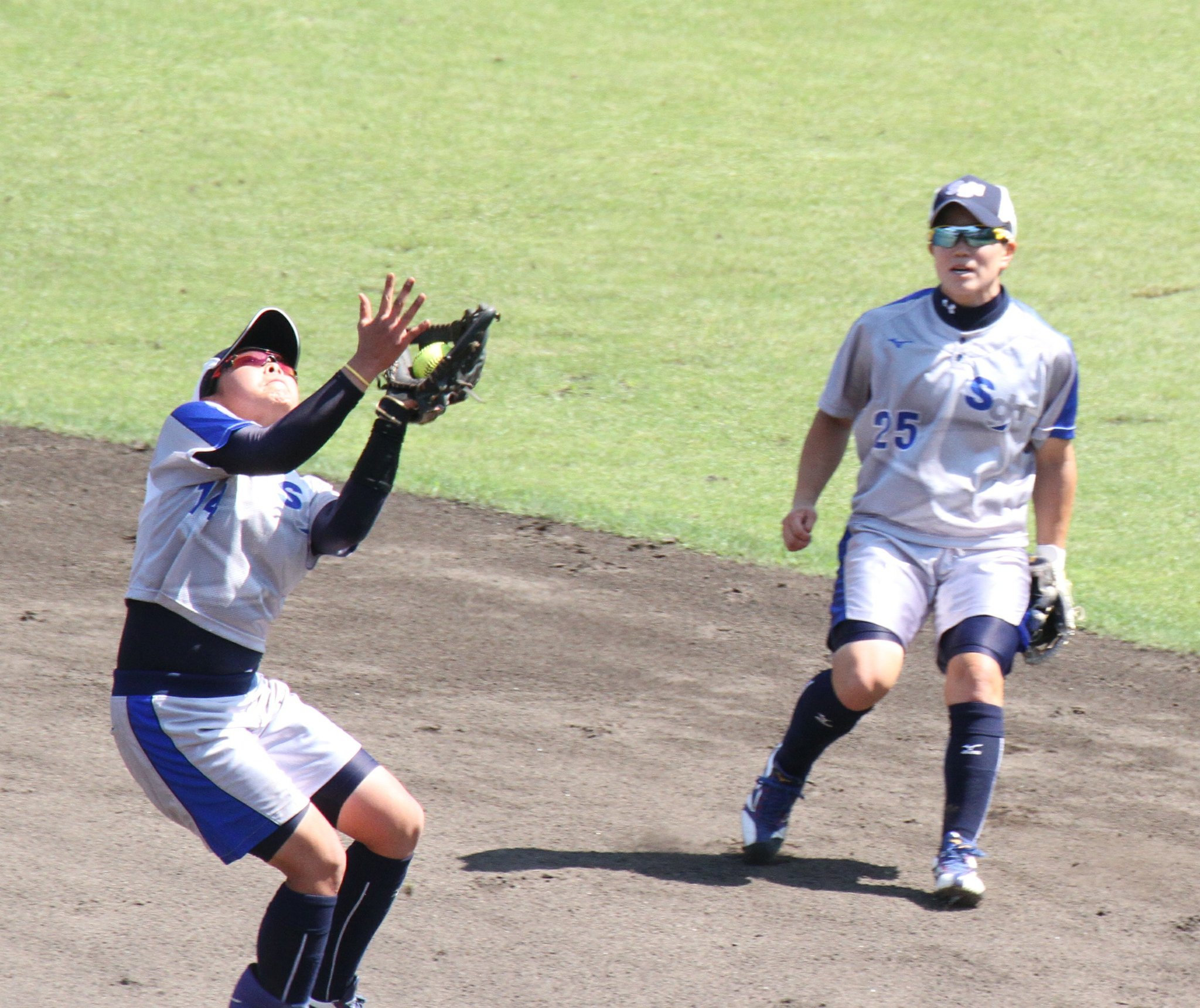 虹色ソフトボール ソフトボール情報 日本女子ソフトボール 1部リーグ第5節 最終回 代走 大畑選手 セカンド後方フライから タッチアップを試みるが三塁でタッチアウト 惜しい 大畑成美 Honda 岐阜経済大学 東海商業高校 わかさスタジアム 日本