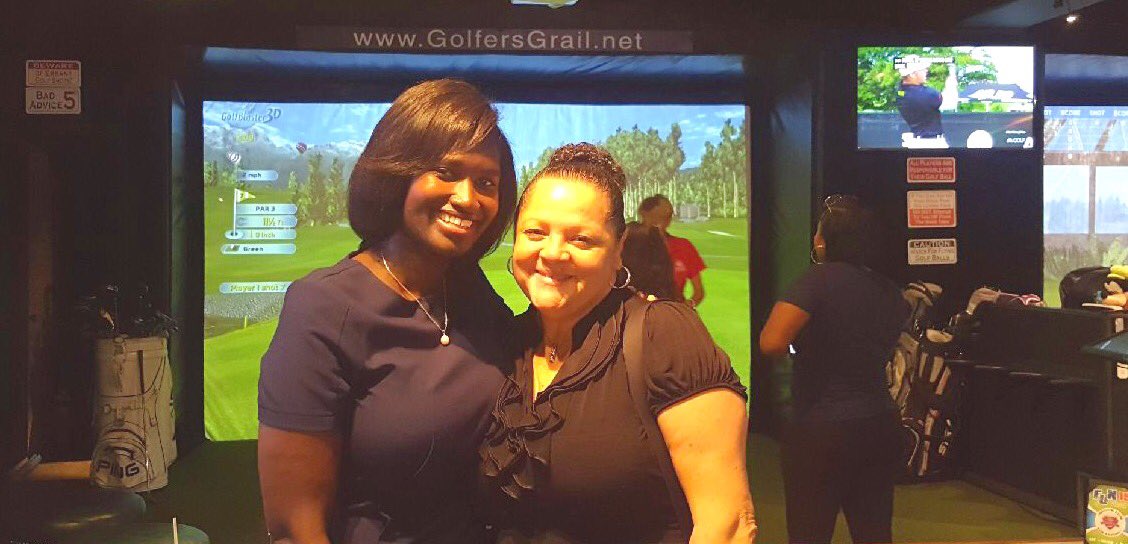AngelWill21's tweet photo. Awesome time celebrating Women’s Golf Day and networking with @Womenofcolorglf at @GolfersGrail at Cheval yesterday. I even had a chance to work on my swing!! 🙌🏾 🏌🏾‍♀️⛳️ #WomensGolfDay #OntheGreen #EverySwingCounts
#LegacyBuilding https://t.co/wgkf85P0sb