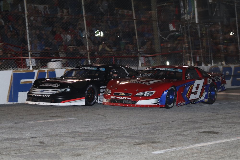#MastersofthePros Picks Up Some Southern Flavor - speed51.com/masters-of-the… 

<a href="/CRAracing/">CRA Racing</a> <a href="/BR_speedway/">Birch Run Speedway</a> <a href="/JeffChoquette/">Jeff Choquette</a> <a href="/bubbapollard26/">Bubba Pollard</a>