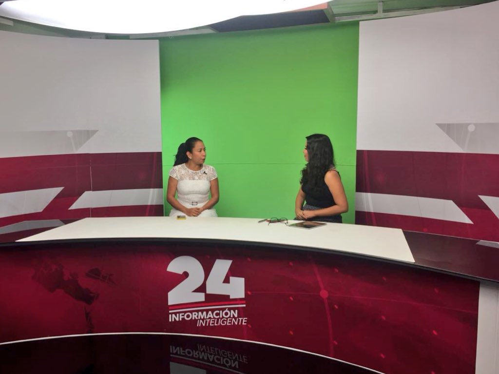 BlankAlmazo's tweet photo. Inicio el día atendiendo la invitación al noticiero @24_morelos dónde con @MichelleOnofre platicamos sobre los resultados e índices de pobreza en el estado https://t.co/j0e2XtPhnn