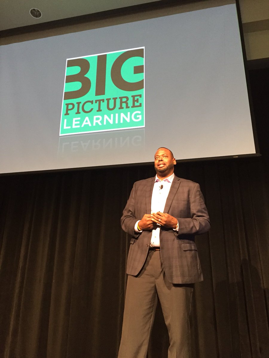 So glad my dear friend <a href="/Carlos_Moreno06/">Carlos R. Moreno</a> is at the JCPS Deeper Learning Symposium! Thx for reminding us of the words of MLK - Everyone can be great because everyone can serve! #changinglives #JCPSDL