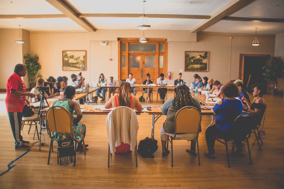 ankh_production's tweet photo. the script read for “Love’s Knot” by @KaidyDid_Prod went amazingly well. It’s gonna be a great show!
#AnkhProductions #TheStampede #blackbusiness #blackfemalephotographer #canonphotography #indianaphotographer #agameoftones #photographyislife #shotwithlove #milliondollarvisuals https://t.co/muzrJuIghU