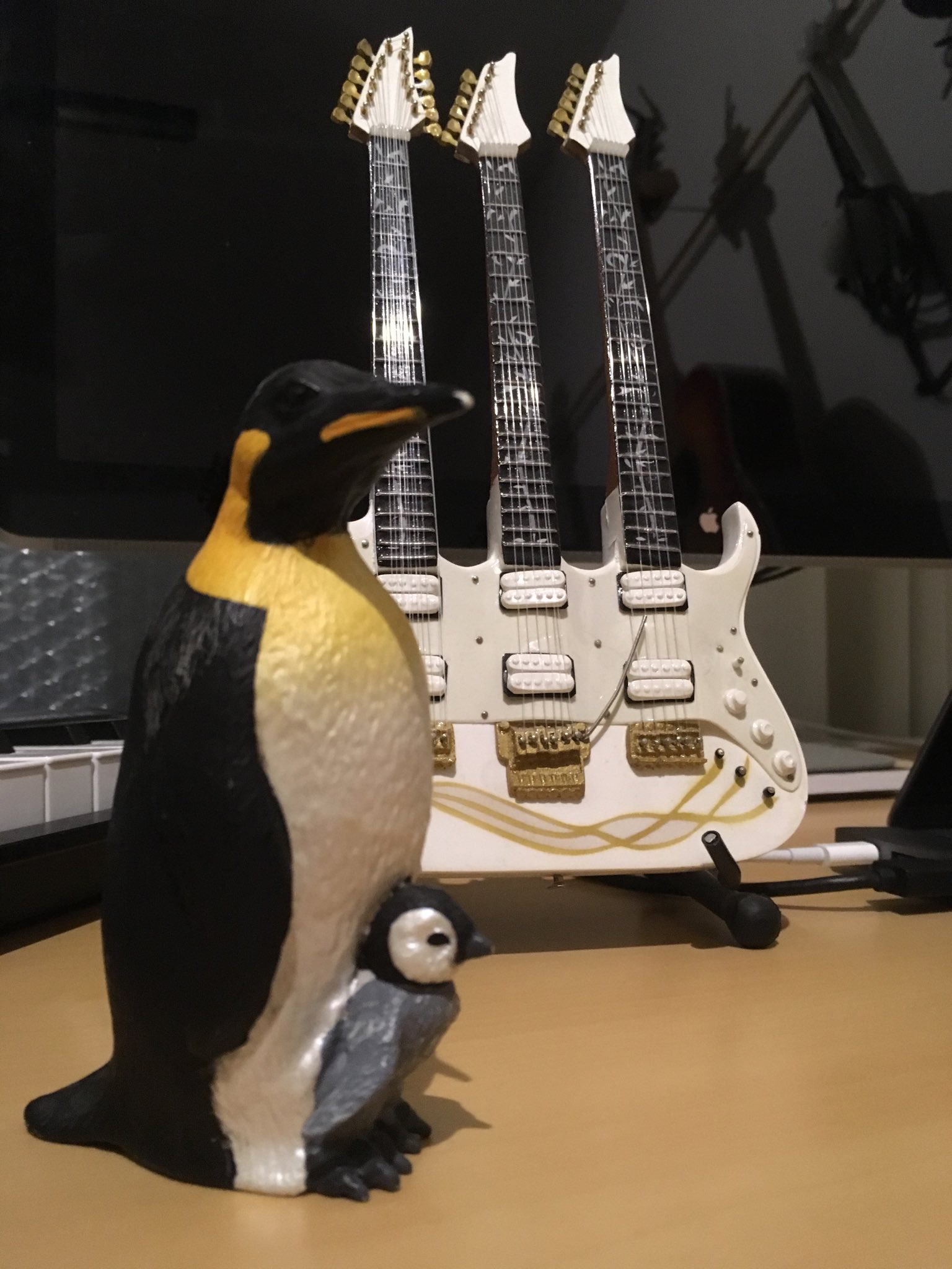 Happy birthday Steve Vai 