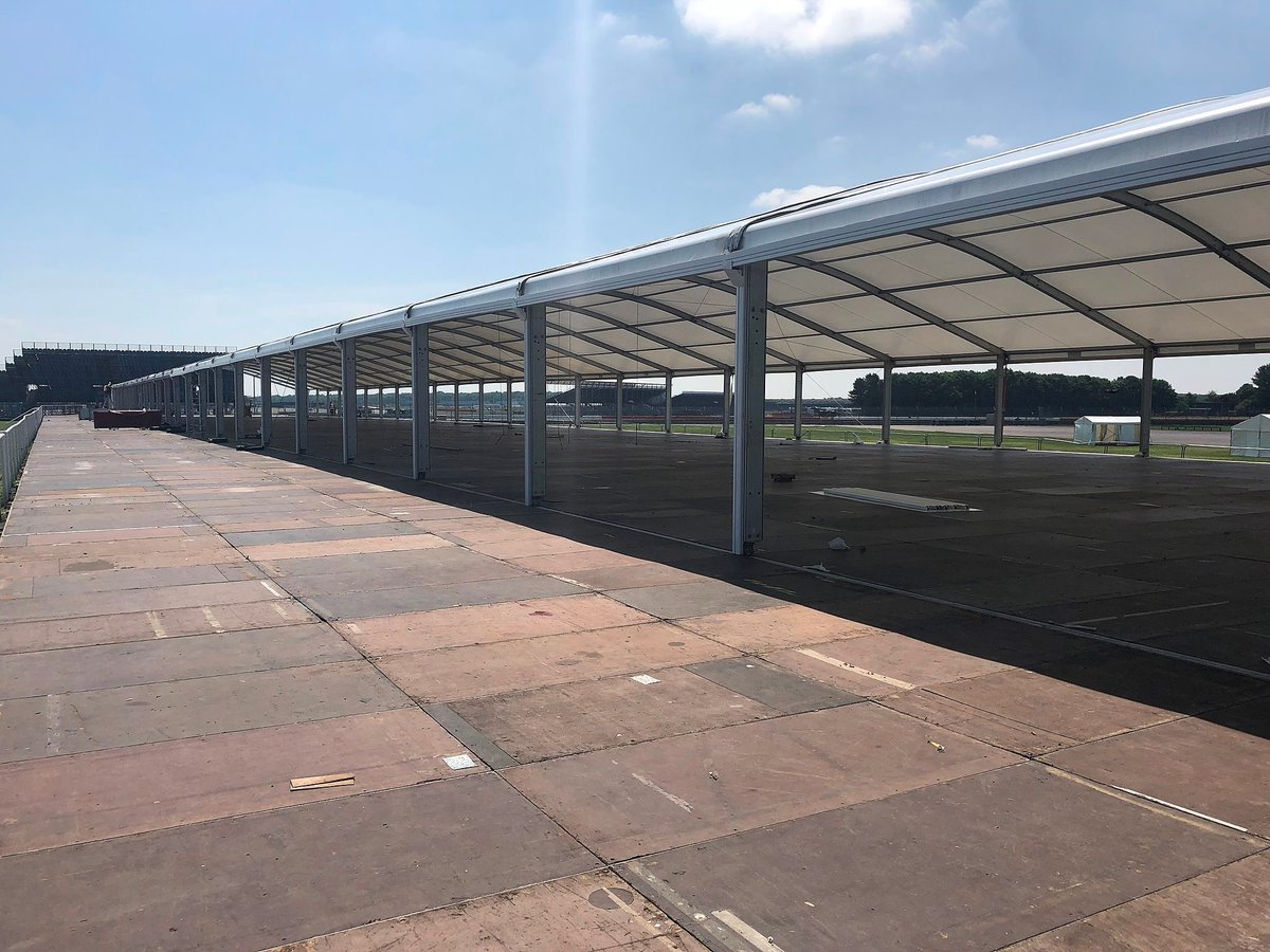 SilverstoneUK's tweet photo. 😍| Our British Grand Prix Hospitality site Silverstone Six is under construction, who's excited? #BGPBuild  

https://t.co/z6b7KVb8jE https://t.co/behXlfI2dG