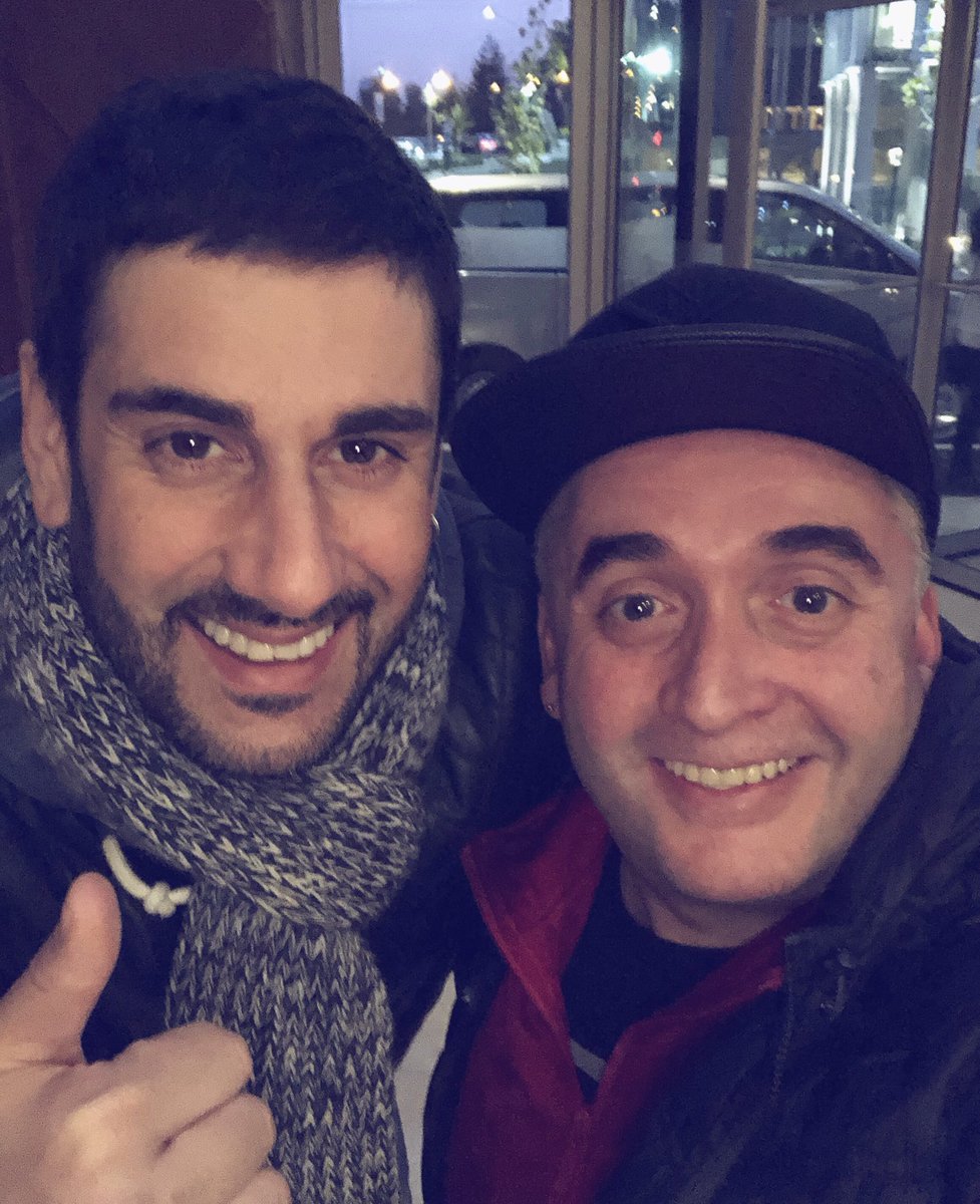 EGPanda's tweet photo. Visita #promo de @MelendiOficial • Santiago #Chile🇨🇱 #giramedios !! #DéjalaQueBaile #ahora #nuevosingle #nuevodisco @WestWoodEntt @SonyMusicChile @SonyMusicLatin https://t.co/23uEuhXi2J