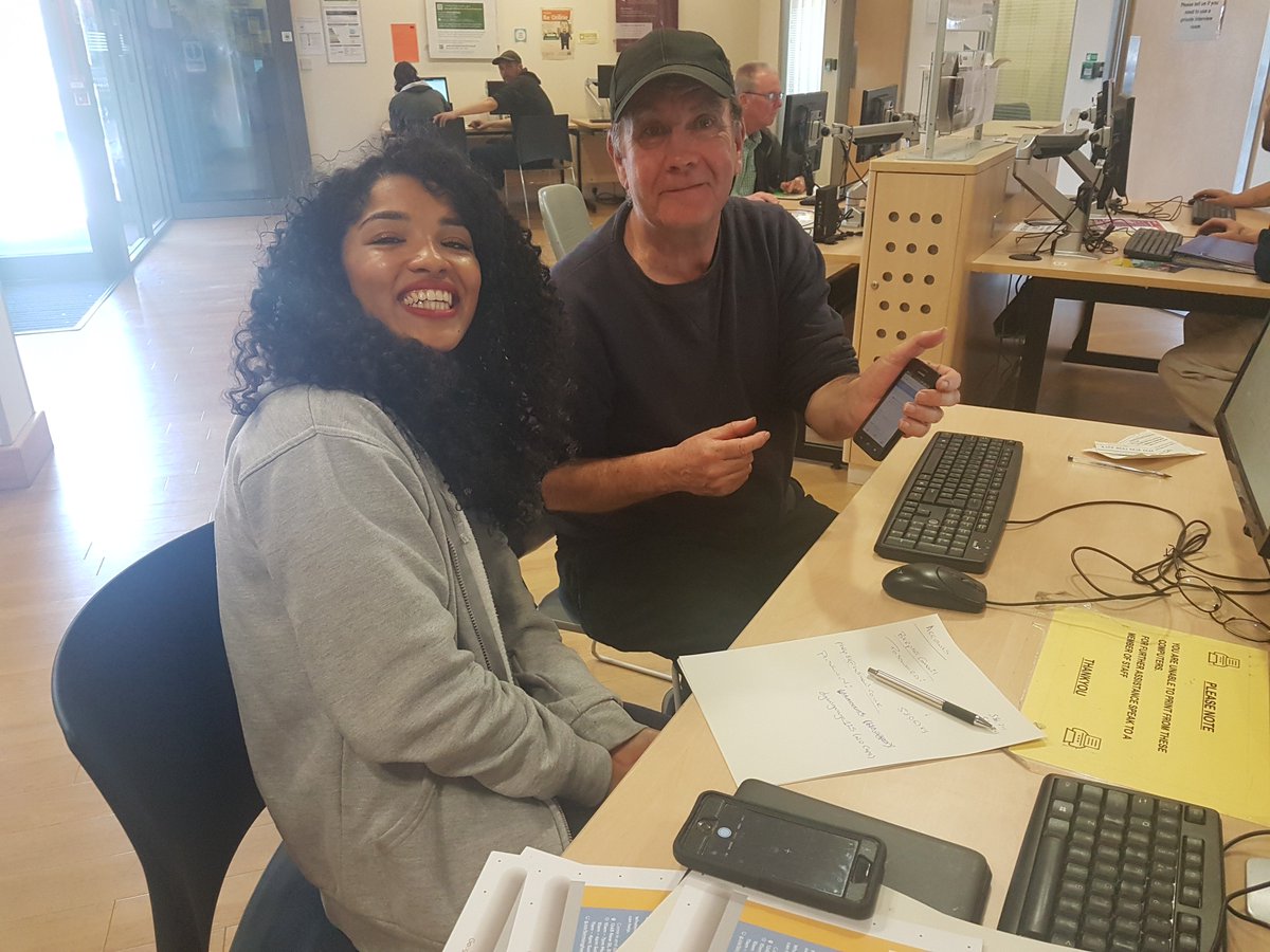 YaslynSahota's tweet photo. #Digital #coach & #trainer @GracieMiranda from the #Birmingham @GoogleUK #digitalgarage doing a one to one #mentoring #session at #sellyoak #job #centre supporting the @DWP today. #selfempowerment #digitalskills #lifeskills #skillsforwork #skillsforlife #careergoals #backintowork https://t.co/wcRtiElTSZ