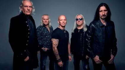 SolamenteRockCL's tweet photo. #UriahHeep vuelve a la carga con #nuevodisco. En #SOLAMENTEROCK te presentamos un adelanto del #nuevoalbum de esta legendaria banda británica https://t.co/zHRZ5Vk2mD https://t.co/mBqmUbHAsk