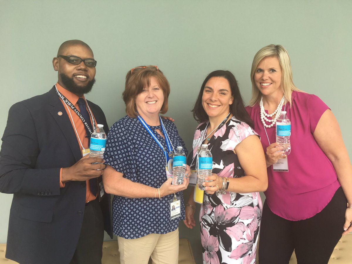 STOVER_STANDARD's tweet photo. @DCPSChampions and the #DataDivas representing today at #MSDESummit2018. Super proud of my NDMS team for their work this year "Using Data w Ss to Drive Change". They brought the SCHOOL to the CONFERENCE! #MSDEData @hohrein_jean @LTolley1 https://t.co/N9do2AbsZQ