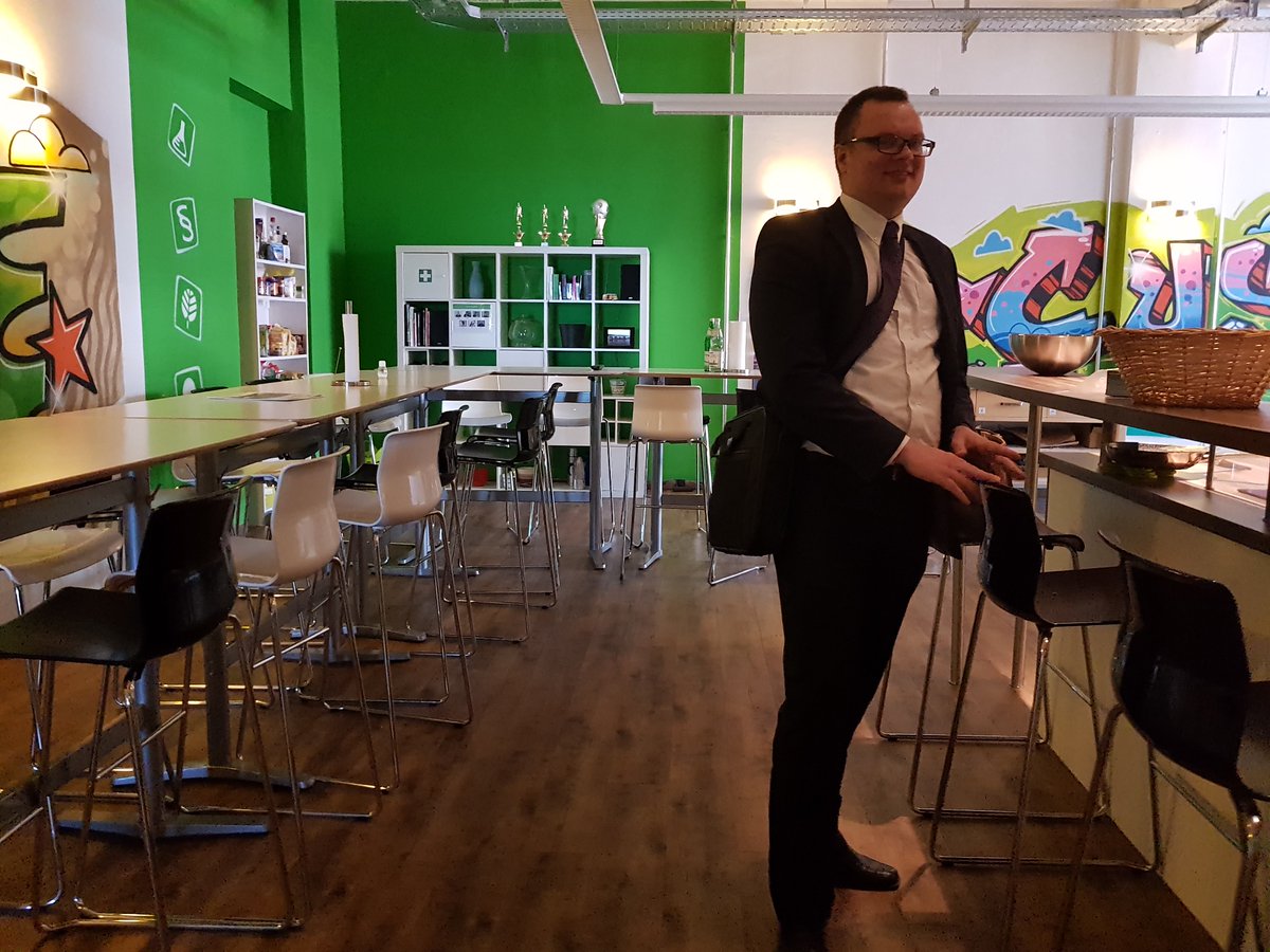 Vauhtimini's tweet photo. Hi from #EcoIntense headquarters, Berlin!
Learning what magic you can do with #EcoWebDesk ! #HSEQ @JIlmariHiltunen @NordSafety https://t.co/cj8r0WMofu