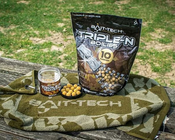 BaitTech's tweet photo. John Bassili's three essential items for catching carp...

Number 1. Triple-N boilies
Number 2. Triple-N Wafters
Number 3. Bait-Tech Camo Towel to wipe the smug look off my face after catching!

Simple huh!?

#TeamBaitTech #BaitTechCarp #TripleN https://t.co/SJPrloZF4C