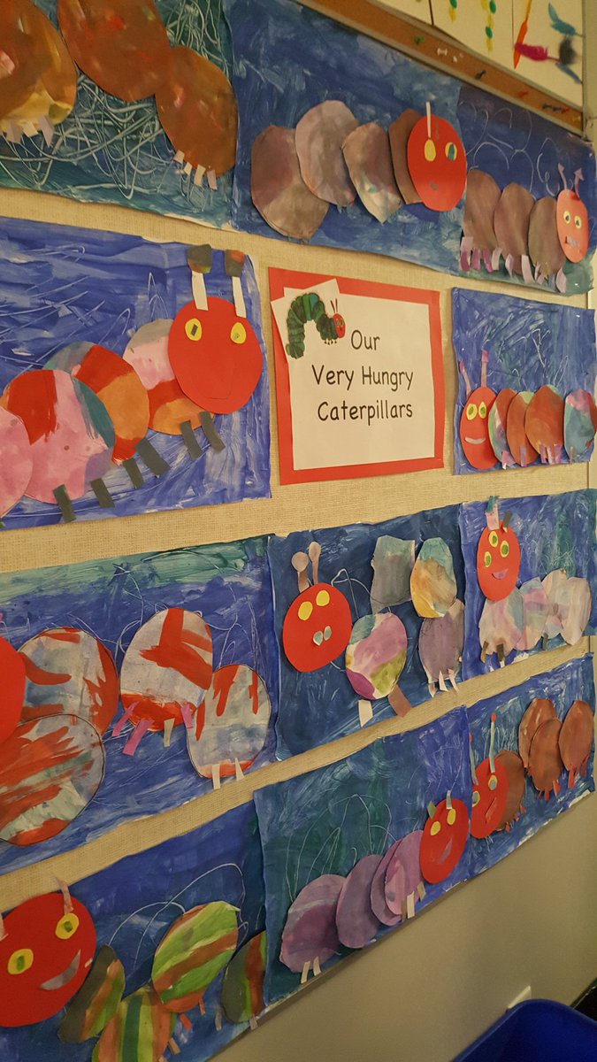 CF_kindies's tweet photo. Busy learning about the life cycle of caterpillars #veryhungrycaterpillar https://t.co/OYz9NDv52z