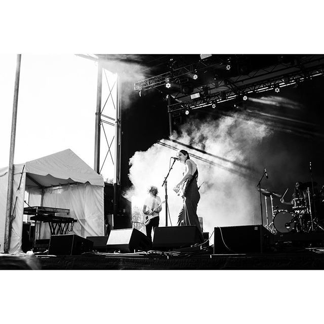 Middle Kids at Field Trip (the GA edition). <a href="/middlekidsmusic/">Middle Kids</a> #middlekids <a href="/fieldtriplife/">Melissa Strickland</a> #fieldtrip #musicphotography #concertphotography #livemusic #bw #tw