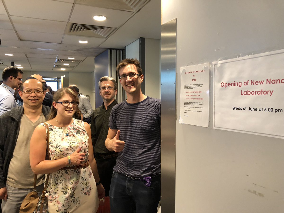 LordGenome's tweet photo. Team Nanopore at Guy’s &amp; St Thomas’s https://t.co/iU0MTx7vYO