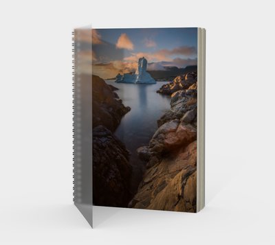 PaulZizkaPhoto's tweet photo. New in the store! Spiral-bound notebooks, featuring Paul Zizka images. ✒️ Order yours here! https://t.co/G7efjKGx6X https://t.co/z3RBiSXIB7