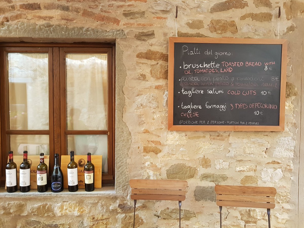 silvia_lonardo's tweet photo. Stasera si cena al castello d'Albola. Ex fortificazione medievale, ora tenuta vinicola
#vacanceselect #glamping #campeggiodilusso #castellodialbola https://t.co/i3jUo61h5W